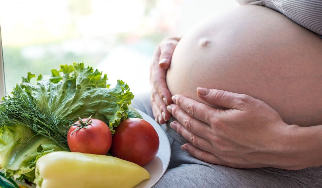 Healthy Maternal Diet Lowers the Risk for Leukemia